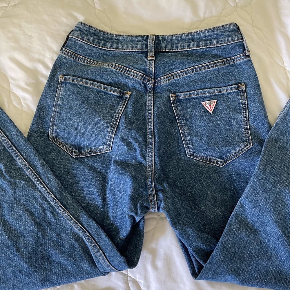 Guess 90’s High-Rise Skinny Jeans